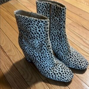 Women's Faux Cheetah Print Heeled Boots